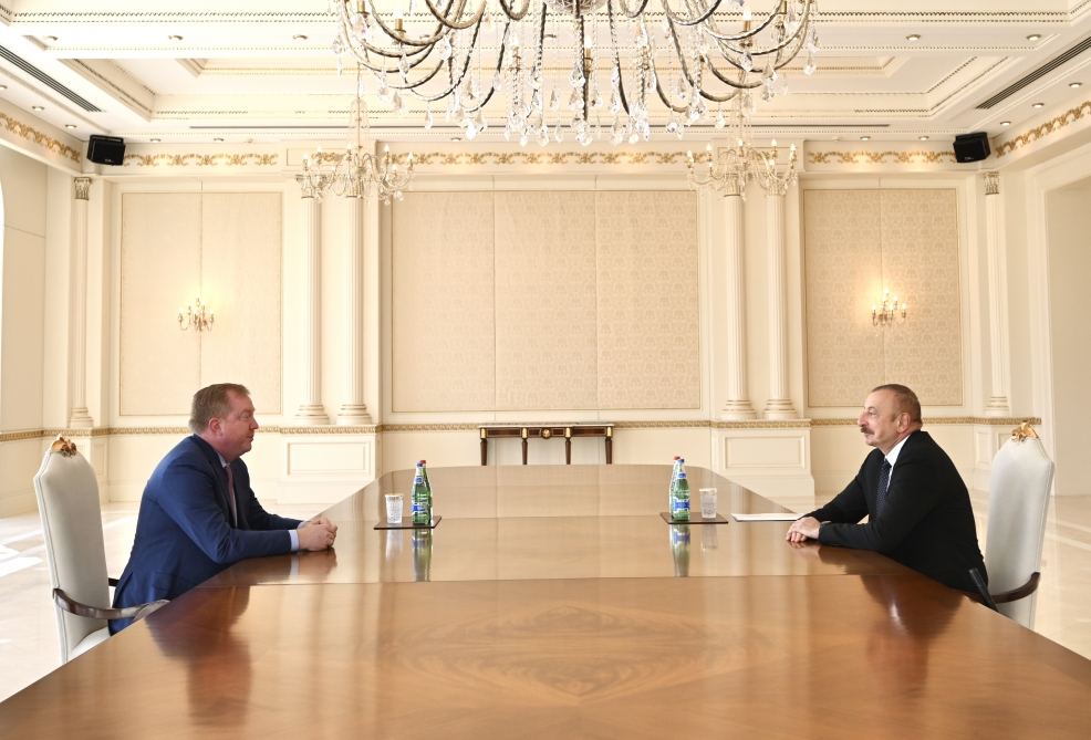 Президент Ильхам Алиев принял президента и главного исполнительного директора компании Boeing Commercial Airplanes (ВИДЕО)