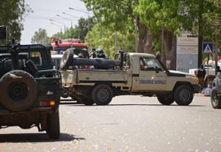 Burkina Fasoda hərbçilər ölkədə hakimiyyəti ələ keçirdiklərini bildiriblər