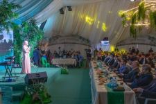 Heydər Əliyev Fondunun vitse-prezidenti Leyla Əliyevanın təşəbbüsü ilə Moskvada iftar süfrəsi açılıb (FOTO)