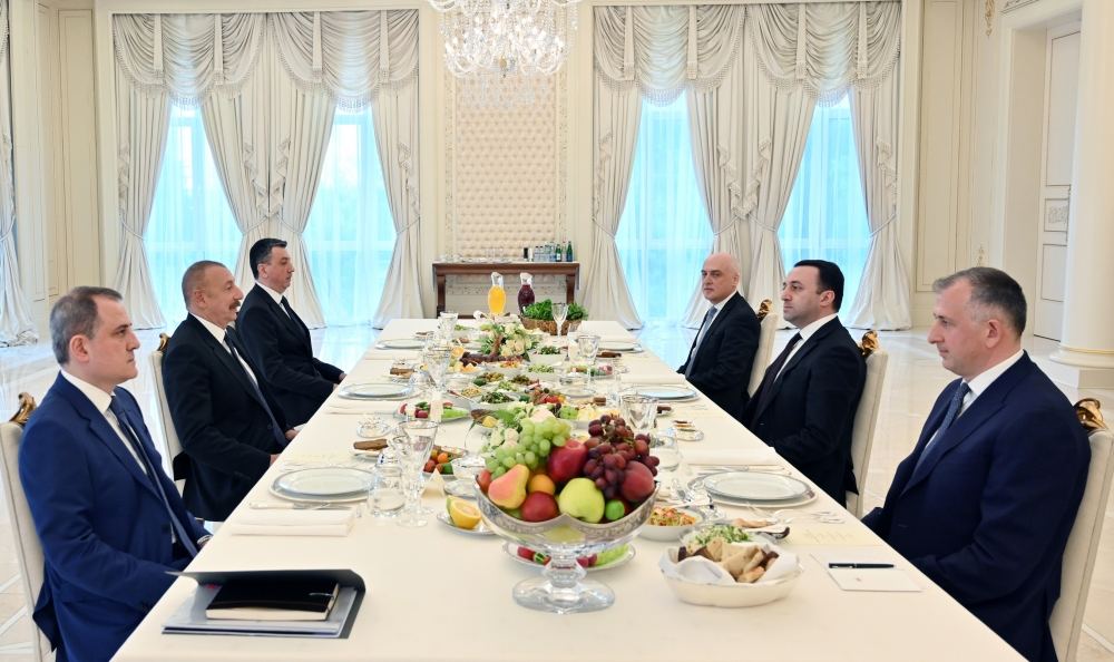 Prezident İlham Əliyev Gürcüstanın Baş nazirini qəbul edib (FOTO/VİDEO) (YENİLƏNİB)