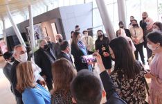 Красочная презентация в Баку: Бахрам Гур и Дурсети – история одной любви из «Семи красавиц» (ФОТО)
