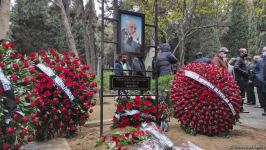 В Баку прошли похороны народного поэта Фикрета Годжи (ФОТО/ВИДЕО)
