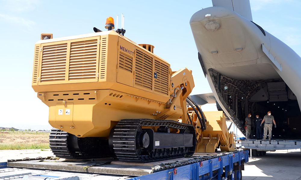Turkey sends batch of new engineering machinery, equipment to Azerbaijan (PHOTO/VIDEO)