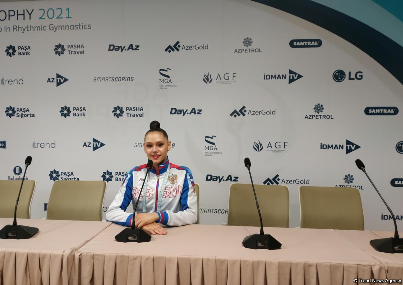 Зал Национальной арены гимнастики в Баку потрясающе красивый – российская спортсменка Дарья Трубникова