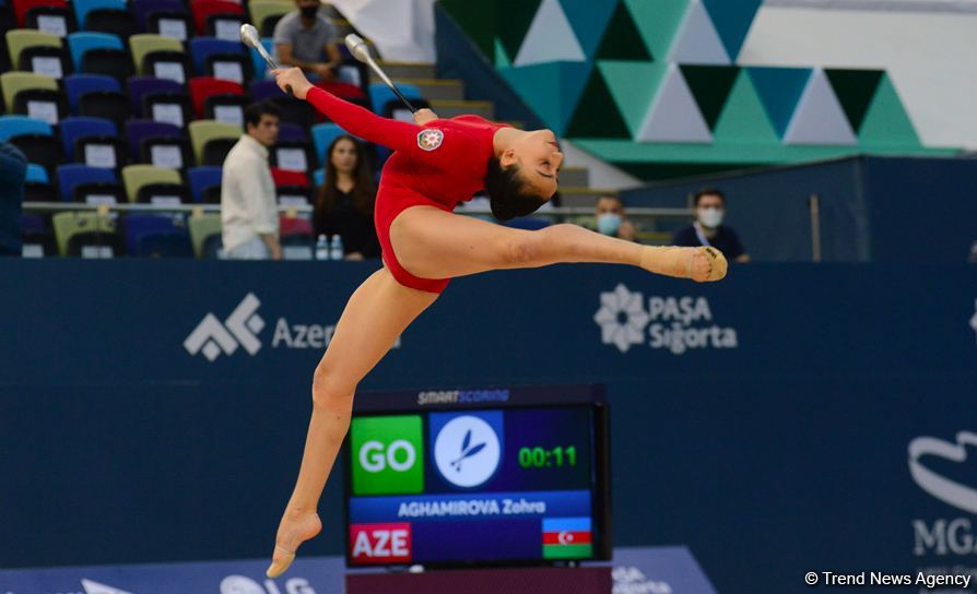 Best moments of second day of Rhythmic Gymnastics World Cup in Baku (PHOTO)