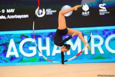 Bədii gimnastika üzrə Dünya Kubokunun üçüncü günündə maraqlı anlar (FOTO)