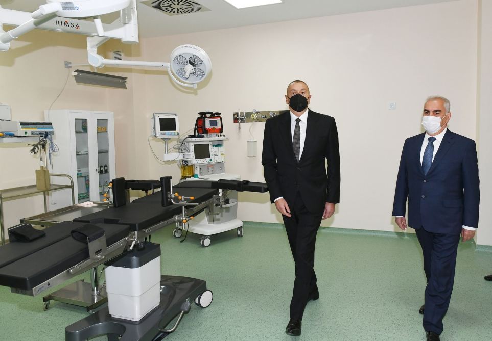 Prezident İlham Əliyev Naxçıvan Qarnizonu Mərkəzi Hospitalının açılışında iştirak edib (FOTO) (YENİLƏNİB)