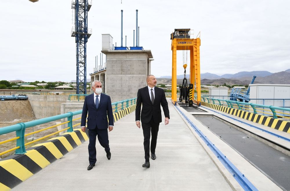 Prezident İlham Əliyev Ordubad Su Elektrik Stansiyasının tikintisi ilə tanış olub (FOTO) (YENİLƏNİB)