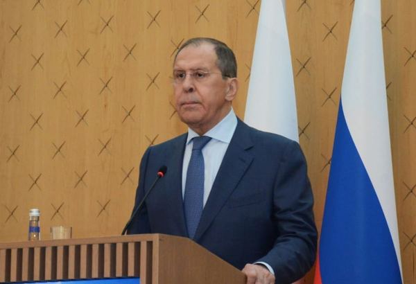 Russian Foreign Minister invites OIC delegations to take part in international economic forum