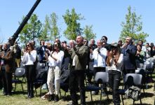 Президент Ильхам Алиев и Первая леди Мехрибан Алиева приняли участие в открытии фестиваля «Харыбюльбюль» в Шуше (ФОТО)