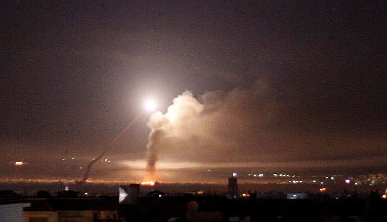 ХАМАС запустило десятки ракет в направлении Тель-Авива и Ашдода