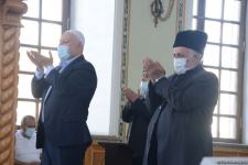 В мечети Тезепир в Баку совершен праздничный намаз (ФОТО)