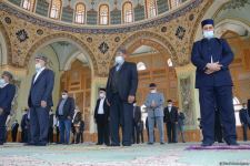 Festive prayer performed at Teze Pir mosque in Azerbaijan’s Baku (PHOTO)