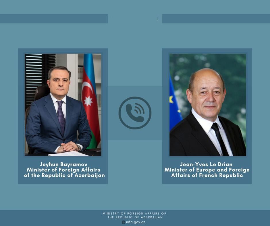 Azerbaijani, French FMs discuss situation on border with Armenia