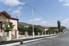 В освобожденный от оккупации азербайджанский поселок Суговушан подано электричество (ФОТО)