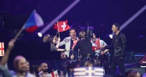 Взрыв эмоций финалистов "Евровидения-2021" после напряженного ожидания (ФОТО)