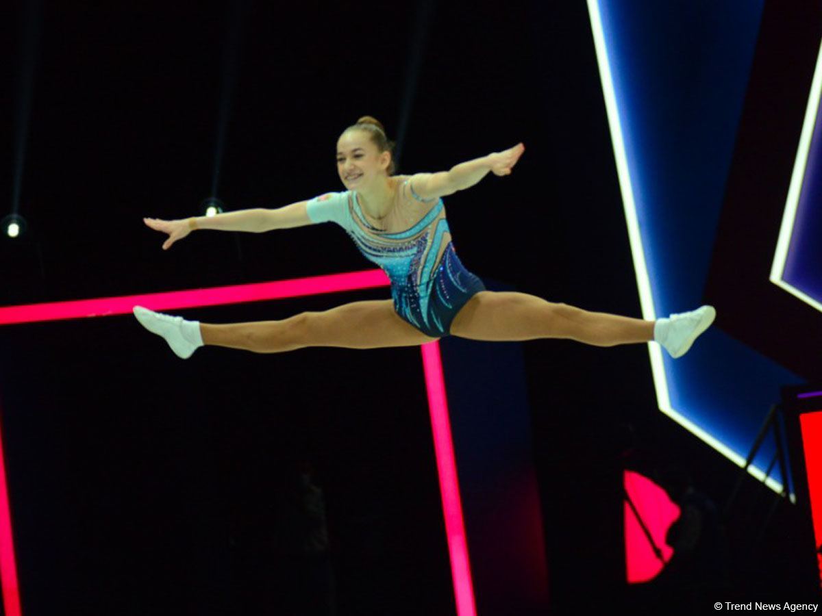 Aerobika gimnastikası üzrə Dünya Yaş Qrupları Yarışlarının birinci günündən maraqlı anlar (FOTO)