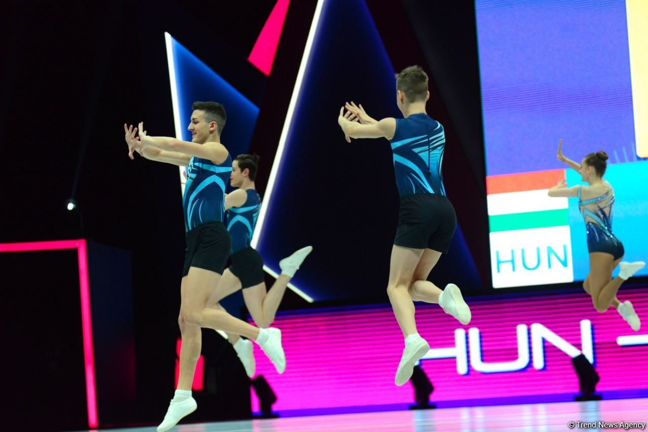 В Баку определились финалисты Всемирных соревнований по аэробной гимнастике среди групп в возрастной категории 15-17 лет