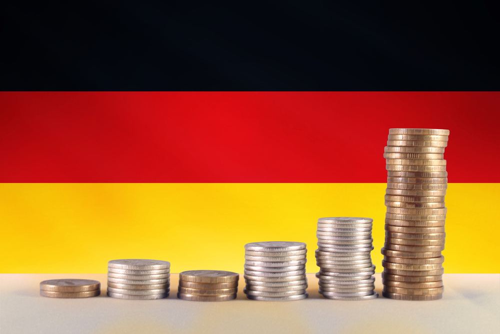 German economic institutes slash 2021 growth forecast to 2.4%