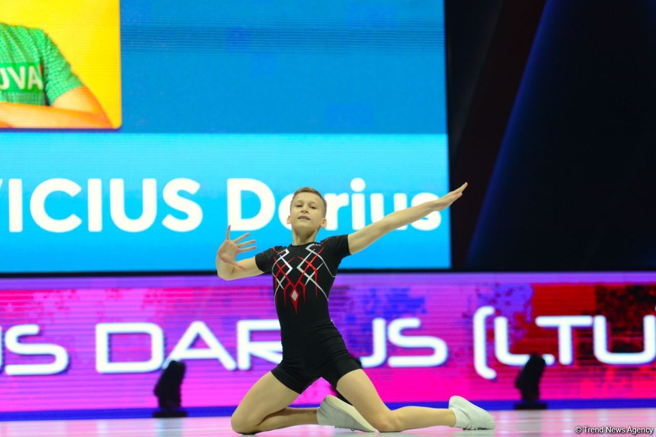 Finalists of Aerobic Gymnastics World Age Group Competition continue performing in Baku (PHOTO)