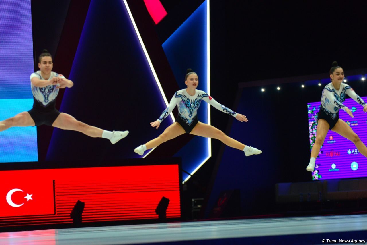 Finalists of Aerobic Gymnastics World Age Group Competition continue performing in Baku (PHOTO)