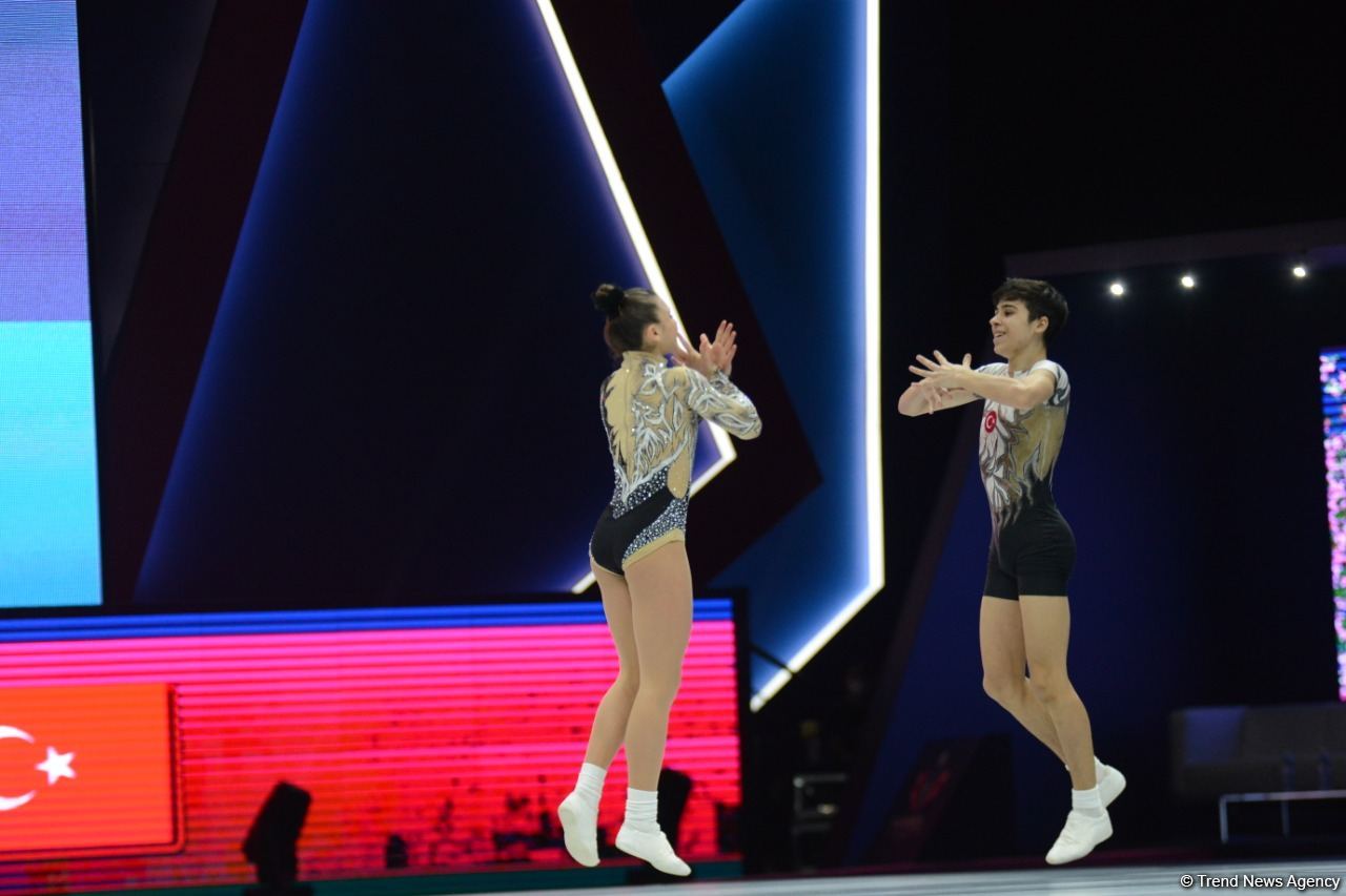 Finalists of Aerobic Gymnastics World Age Group Competition continue performing in Baku (PHOTO)