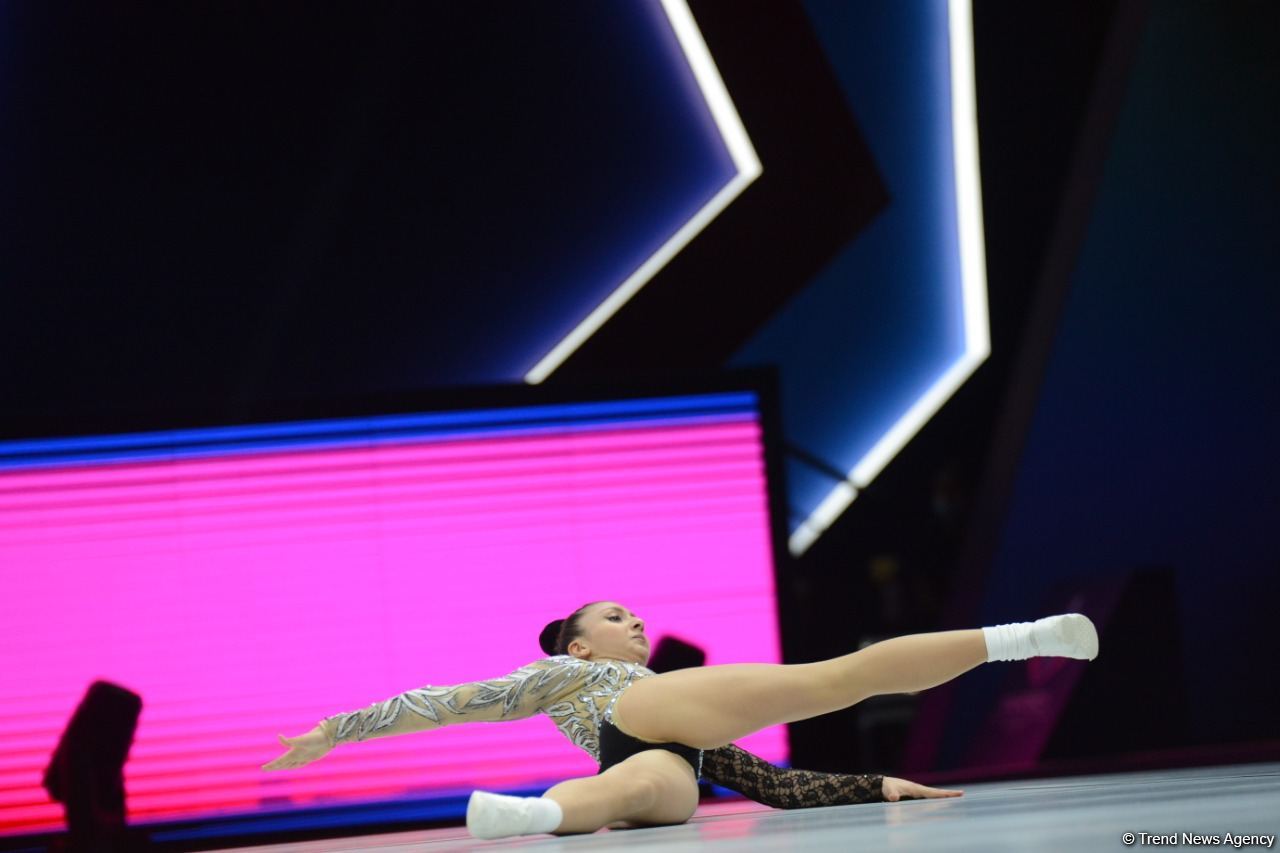 Finalists of Aerobic Gymnastics World Age Group Competition continue performing in Baku (PHOTO)