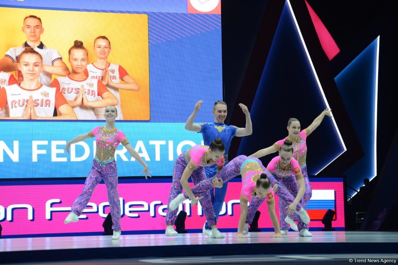 Russian gymnasts grab gold in aerobic dance program at Aerobic Gymnastics World Age Group Competition in Baku (PHOTO)