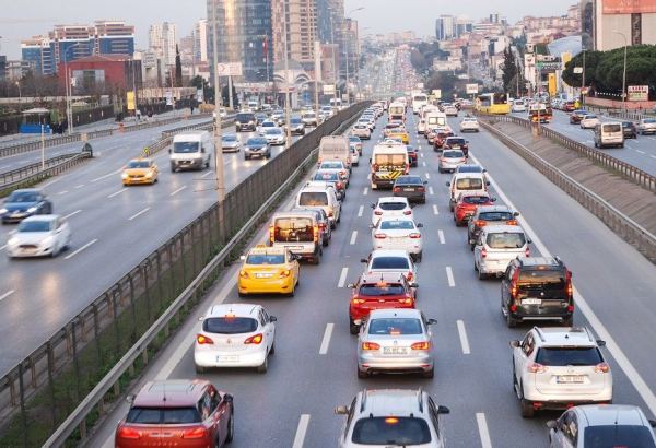 В Турции почти наполовину выросло число используемых транспортных средств