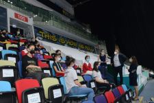 Azerbaijani gymnasts meet with multiple European and world champion in Baku (PHOTO)