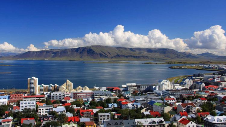 Дания одобрила соглашения с Исландией и Норвегией о новой морской границе