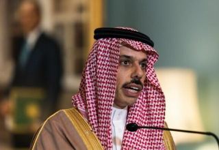 Saudi Arabia’s FM discusses bilateral ties with Iranian counterpart