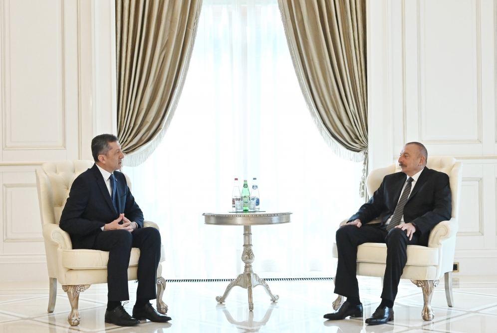 Azerbaijani president receives Turkish minister of national education (PHOTO)