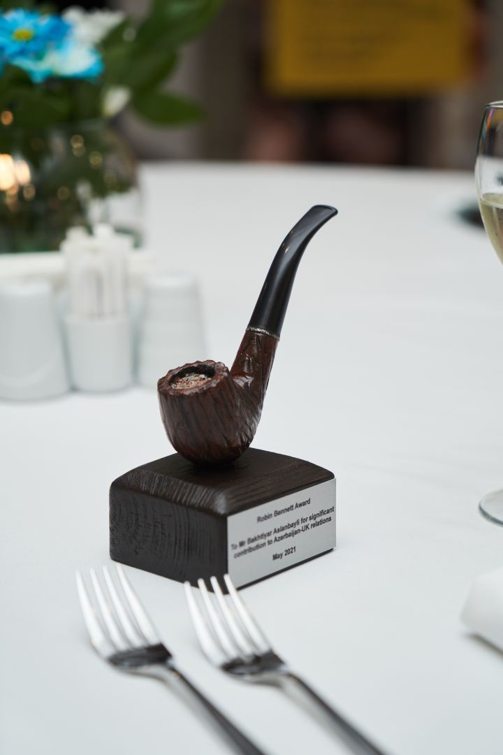 EY Azerbaijan Announced the Winner of the Robin Bennett Award (PHOTO)