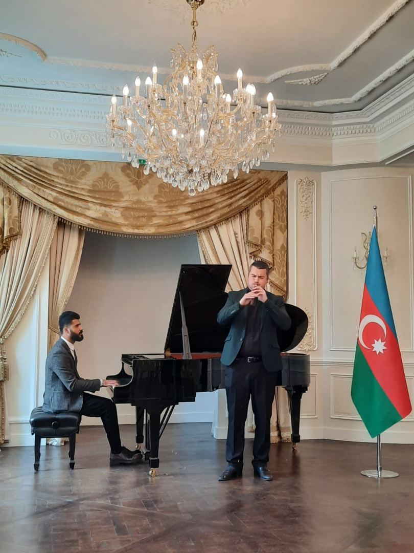 В Париже прошел концерт в честь Дня Республики в Азербайджане (ВИДЕО, ФОТО)