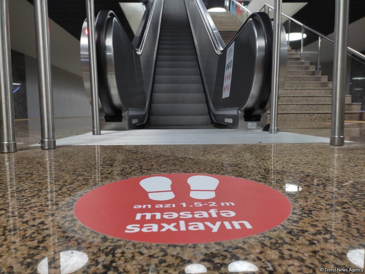 Baku Metro sets up continuous power supply for ‘November 8’ new metro station (PHOTO)