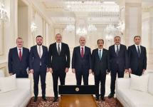 Президент Ильхам Алиев принял делегацию во главе с министром транспорта и инфраструктуры Турции