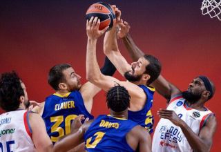 Türkiyənin "Anadolu Efes" klubu ilk dəfə basketbol üzrə Avroliqanın qalibi oldu