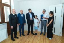 В Азербайджане семьям шехидов и инвалидам войны переданы десятки квартир (ФОТО)