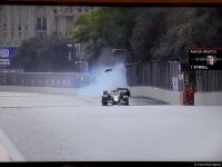 На Гран-при Азербайджана Формулы-1 произошла авария (ФОТО/ВИДЕО)