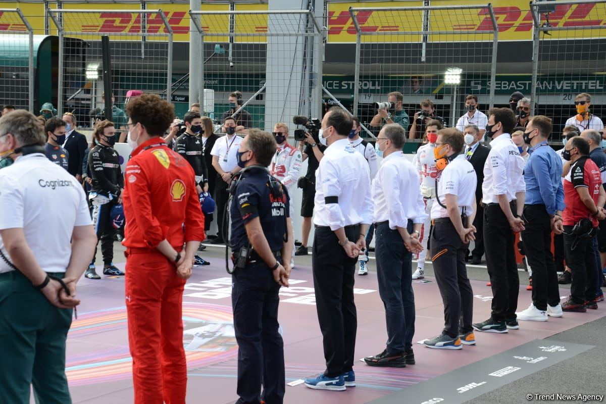 На Гран-при Азербайджана Формулы-1 прошла церемония исполнения государственного гимна (ФОТО/ВИДЕО)