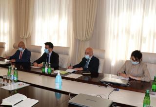 Первый заместитель министра здравоохранения Азербайджана принял делегацию во главе с послом Израиля (ФОТО)