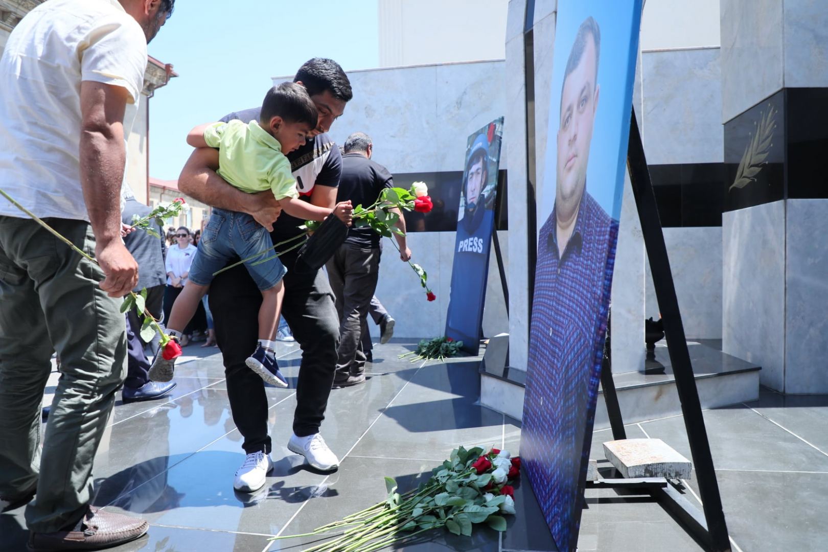 Baku commemorates journalists killed in mine explosion in Kalbajar district (PHOTO)
