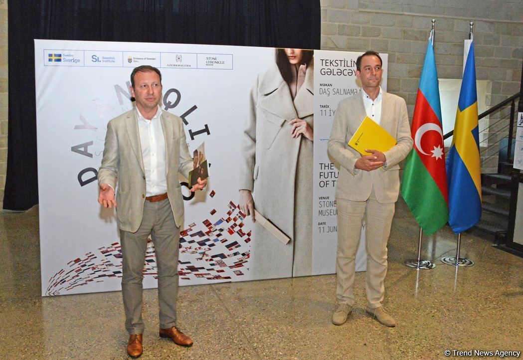 В Баку представлена оригинальная экспозиция устойчивой моды - будущее текстиля (ФОТО)