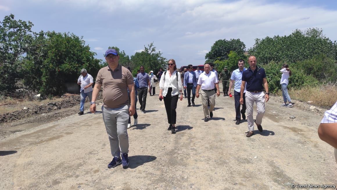 Visit of representatives of foreign diplomatic corps to Azerbaijani Aghdam begins (PHOTO)