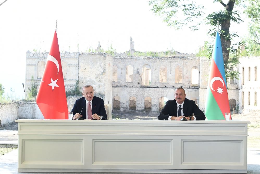 Issues of defense industry and mutual military assistance are reflected in Shusha Declaration - President Aliyev