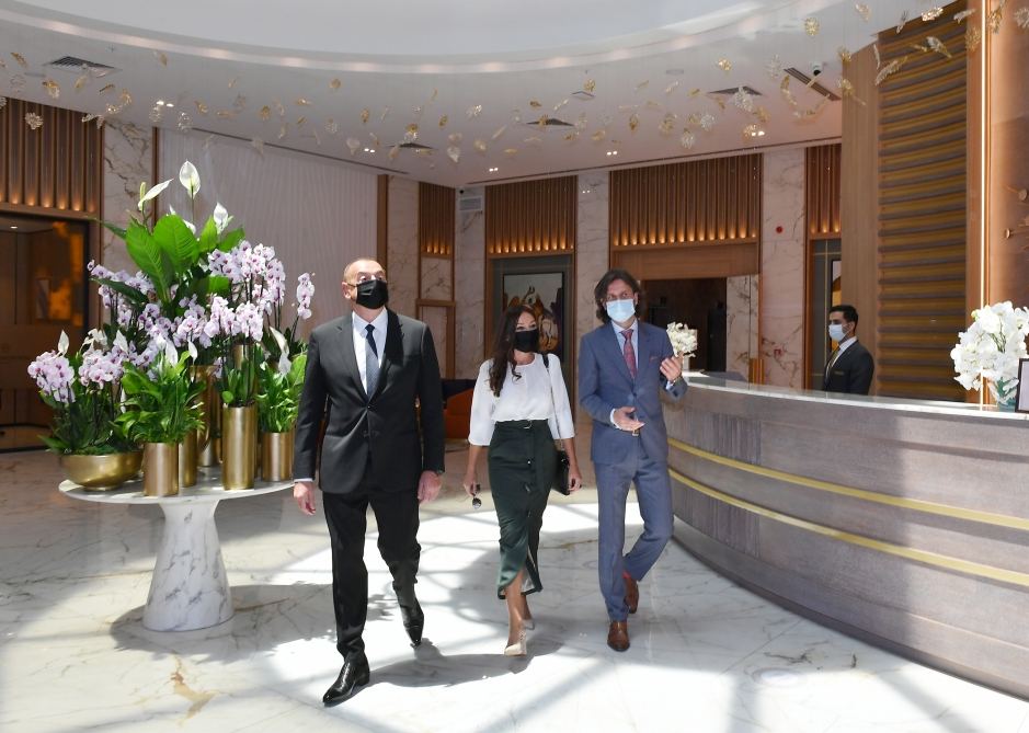 Prezident İlham Əliyev və birinci xanım Mehriban Əliyeva Bakıda “Intercontinental” otelinin açılışında iştirak edib (FOTO/VİDEO) (YENİLƏNİB)