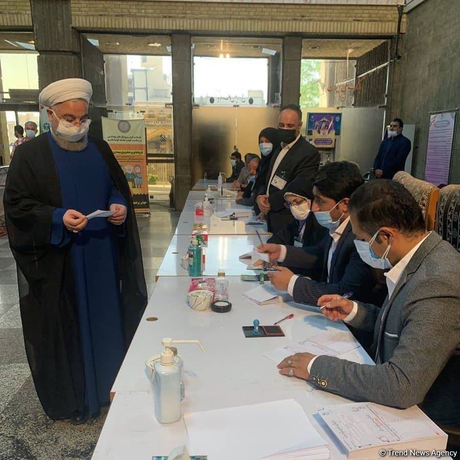 Iran's current president, presidential candidates cast votes in presidential election (PHOTO)