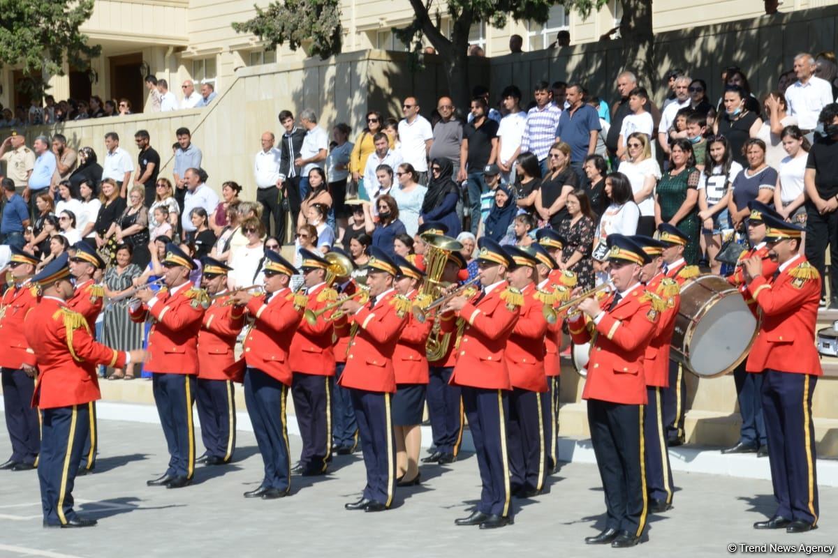 Zəfərdən sonra ilk buraxılışımızdır,  bu bizi ikiqat sevindirir - General (FOTO/VİDEO)