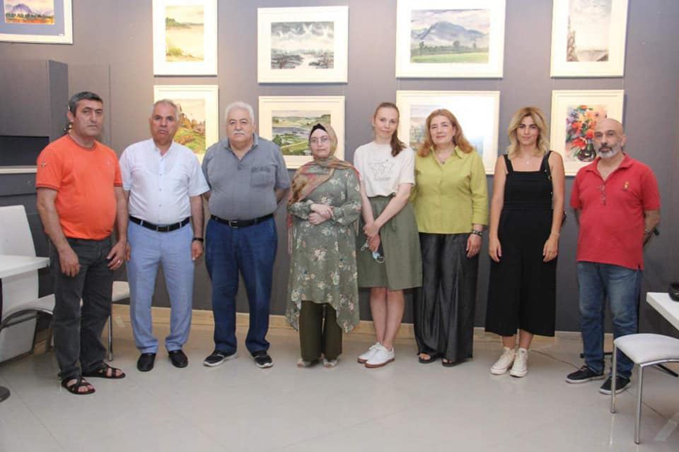 Cамая непослушная и капризная краска в руках азербайджанцев (ФОТО)